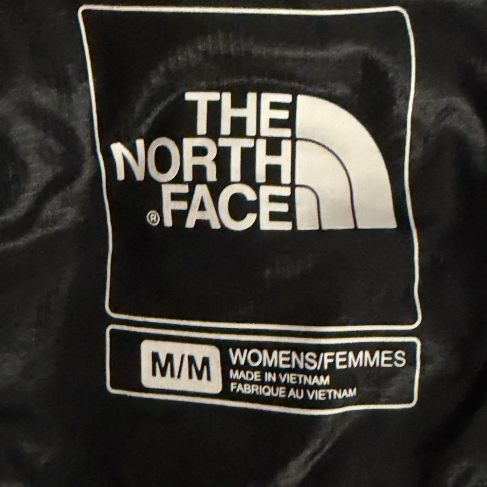 North Face Quilted Jacket - Picture 6 of 6
